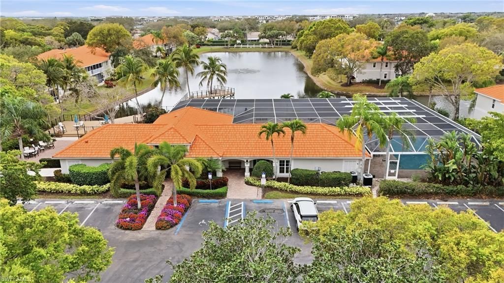 7680 Oleander Gate Dr, Unit J202, Naples, FL 34109 Photo