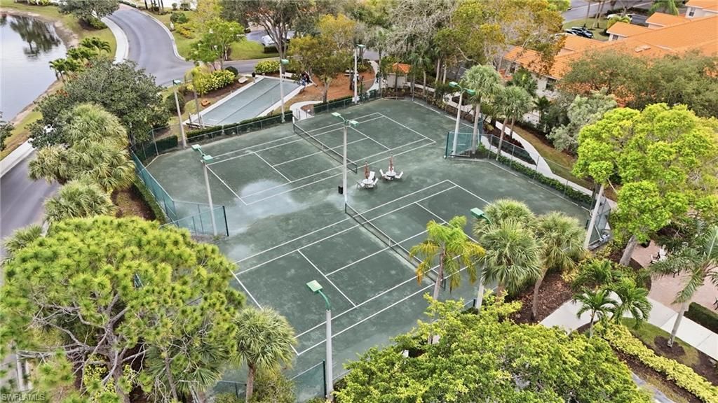 7680 Oleander Gate Dr, Unit J202, Naples, FL 34109 Photo