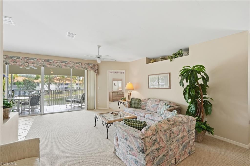 7680 Oleander Gate Dr, Unit J202, Naples, FL 34109 Photo