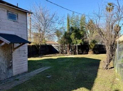 3413 20th Ave, Sacramento, CA 95820 Photo