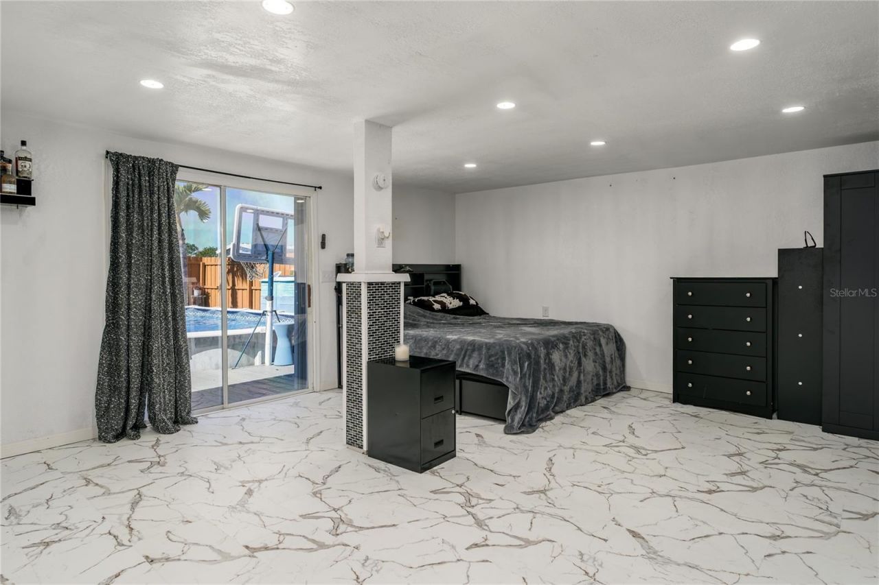 205 52nd Avenue Terrace E, Bradenton, FL 34203 Photo