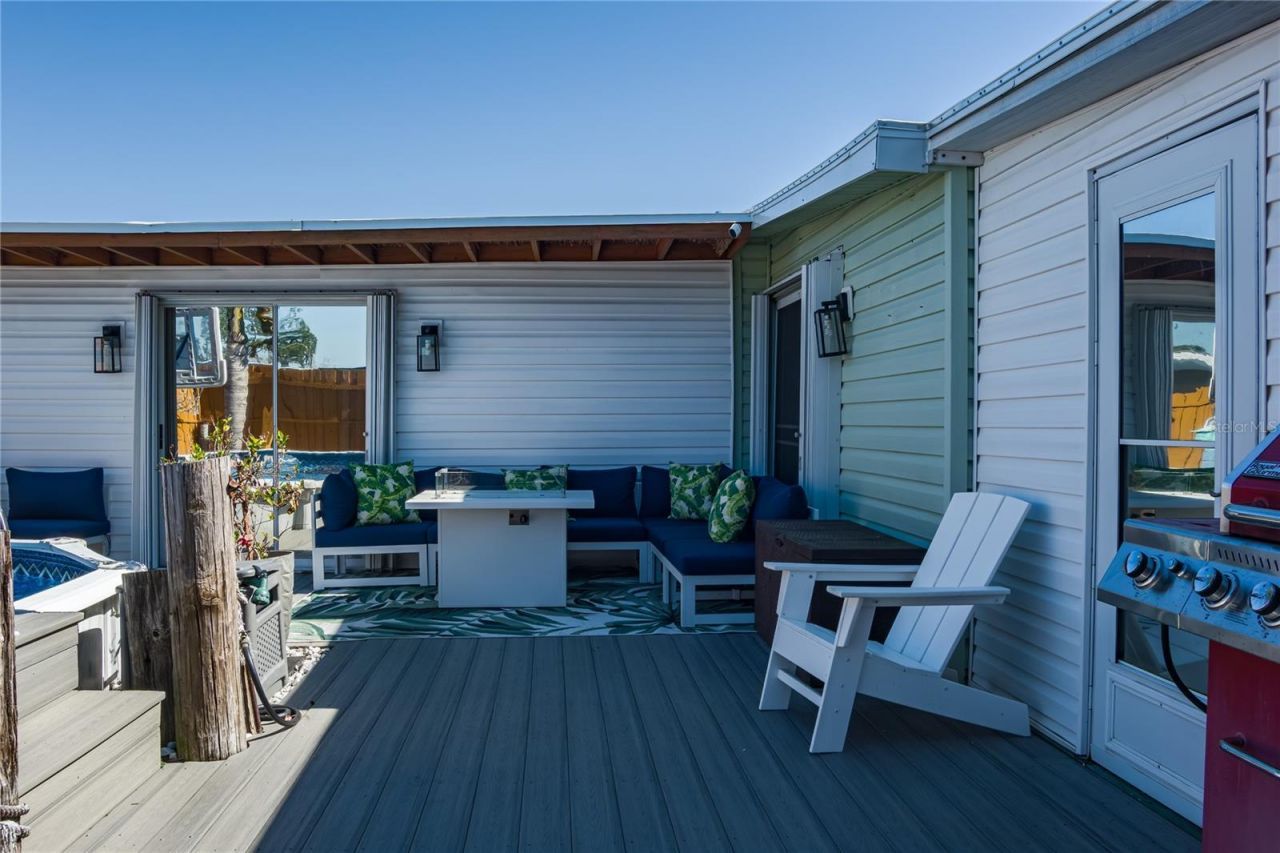 205 52nd Avenue Terrace E, Bradenton, FL 34203 Photo