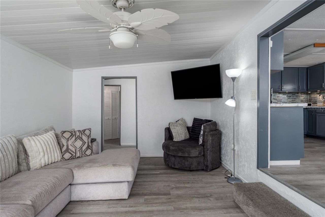 205 52nd Avenue Terrace E, Bradenton, FL 34203 Photo