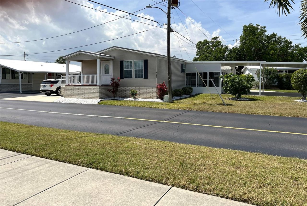 7316 Americana Drive Ne, Unit 146, Saint Petersburg, FL 33702 Photo