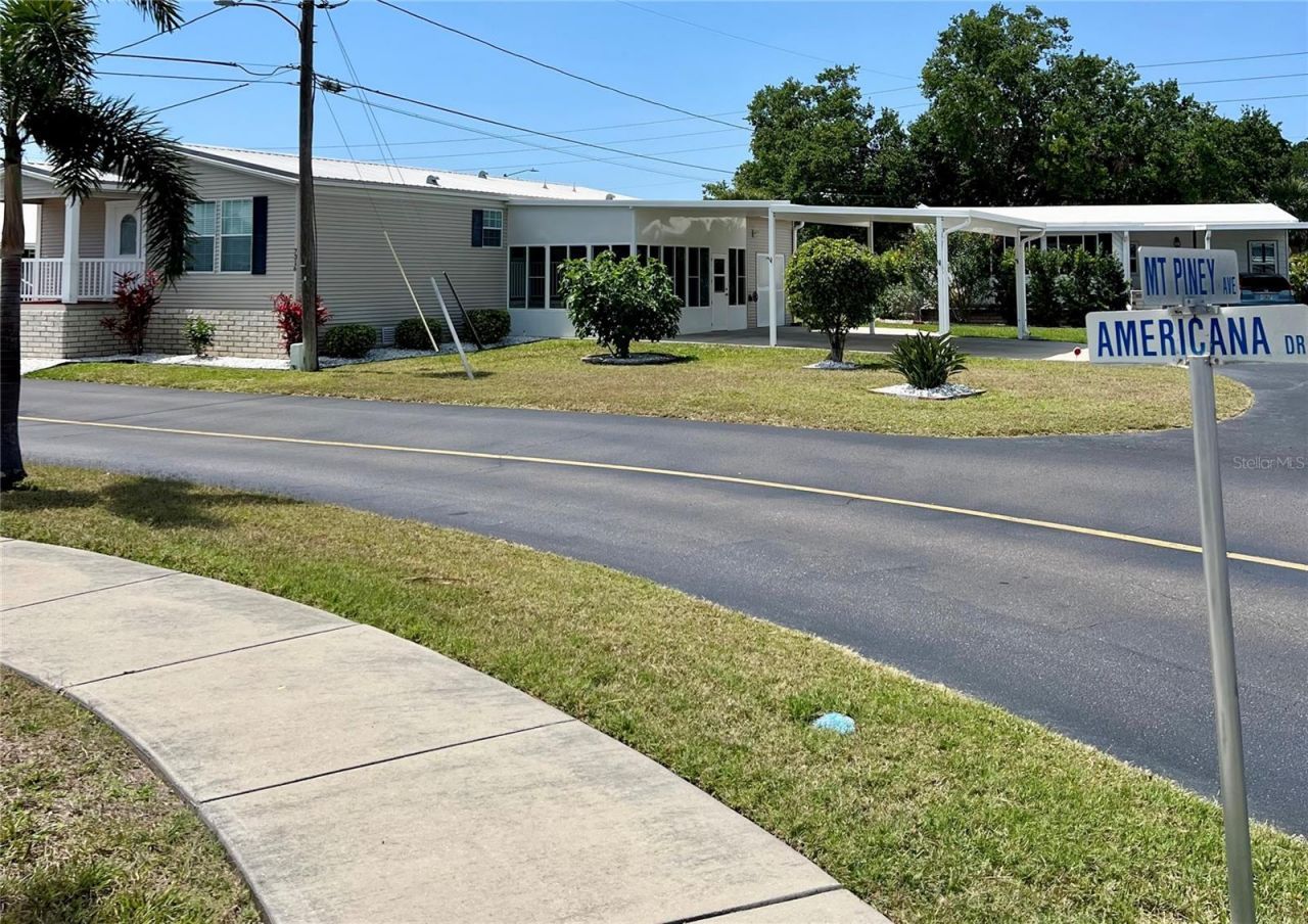 7316 Americana Drive Ne, Unit 146, Saint Petersburg, FL 33702 Photo