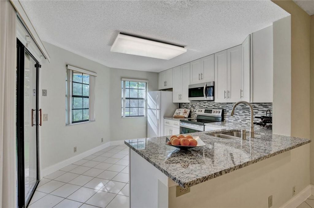 6698 Montego Bay Boulevard, Unit D, Boca Raton, FL 33433 Photo