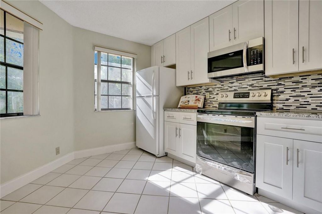 6698 Montego Bay Boulevard, Unit D, Boca Raton, FL 33433 Photo