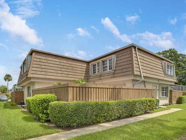 4280 Hazel Avenue, Unit B, Palm Beach Gardens, FL 33410