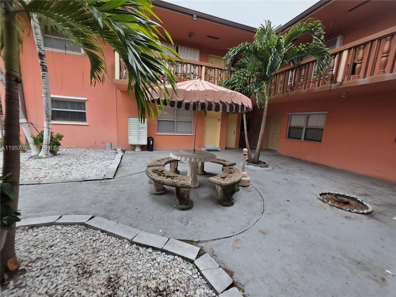 45 E 11th St, Unit 21, Hialeah, FL 33010 Photo