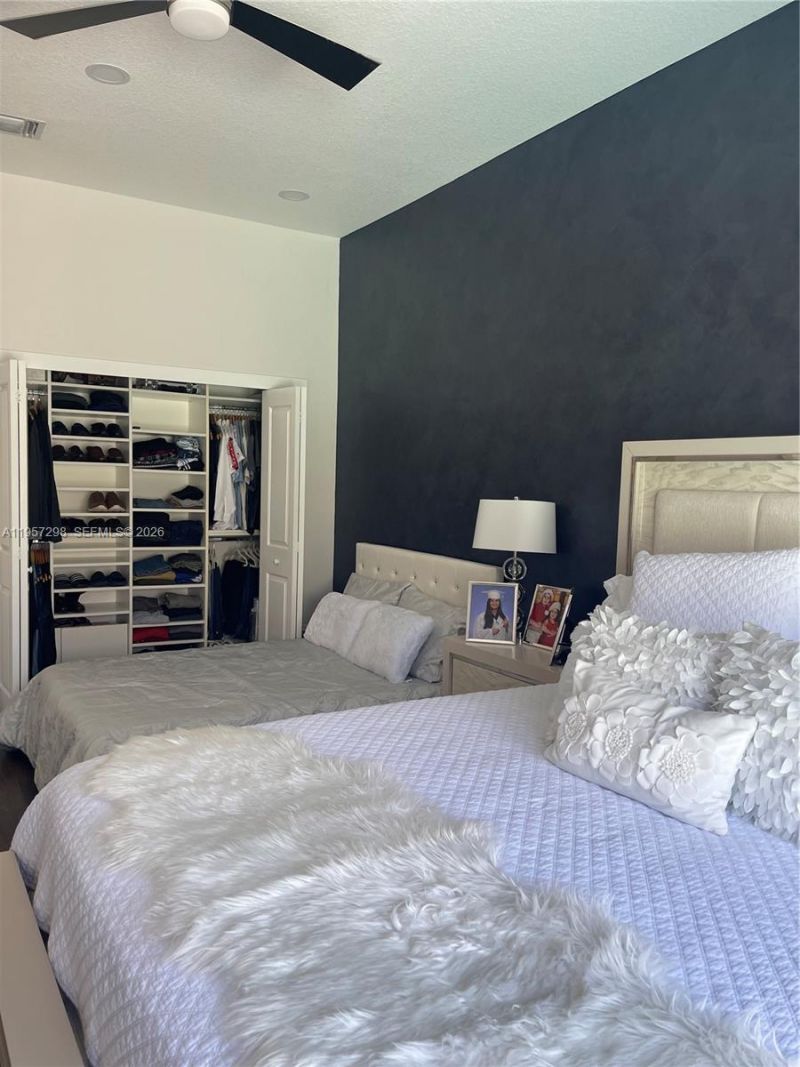 14200 SW 160th Ct , Miami, FL 33196 Photo