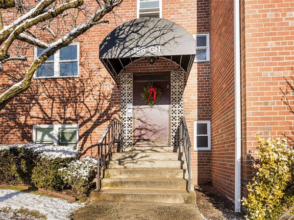 156 Centre Avenue, Unit 2G, New Rochelle, NY 10805