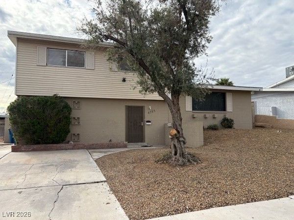 4703 Meredith Avenue , Las Vegas, NV 89121