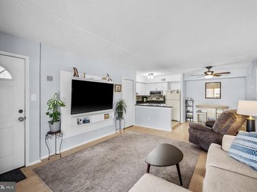 5200 HILLTOP DRIVE, Unit M16, BROOKHAVEN, PA 19015