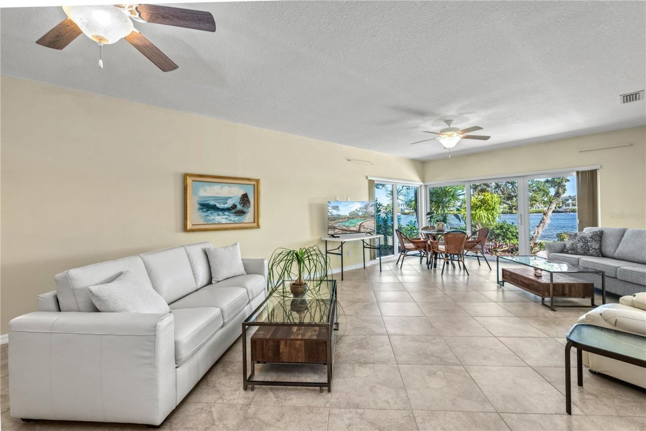 1320 Moonmist Drive, Unit B-11, Sarasota, FL 34242 Photo