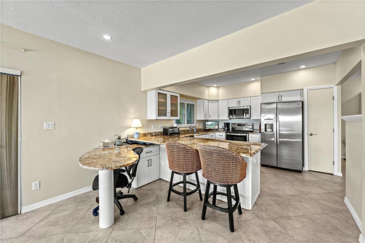 1320 Moonmist Drive, Unit B-11, Sarasota, FL 34242 Photo