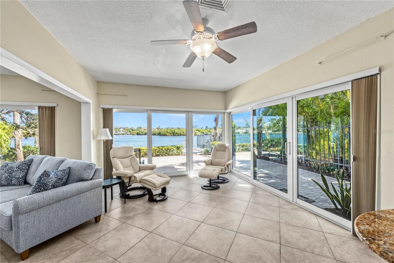 1320 Moonmist Drive, Unit B-11, Sarasota, FL 34242 Photo