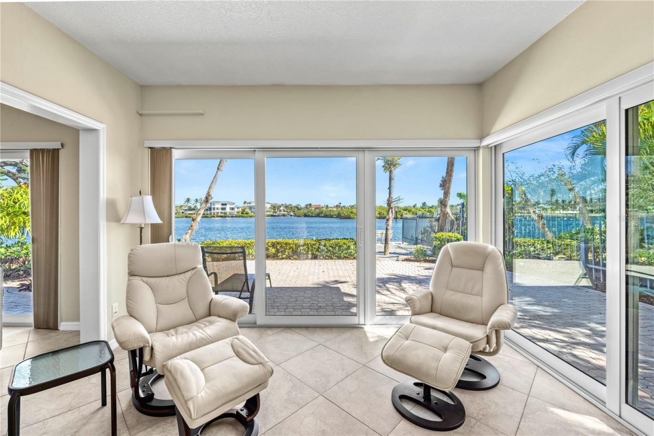1320 Moonmist Drive, Unit B-11, Sarasota, FL 34242 Photo