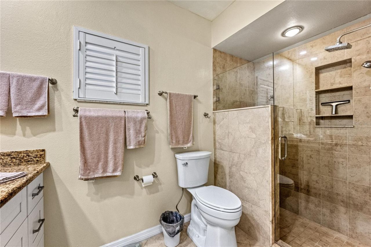 1320 Moonmist Drive, Unit B-11, Sarasota, FL 34242 Photo