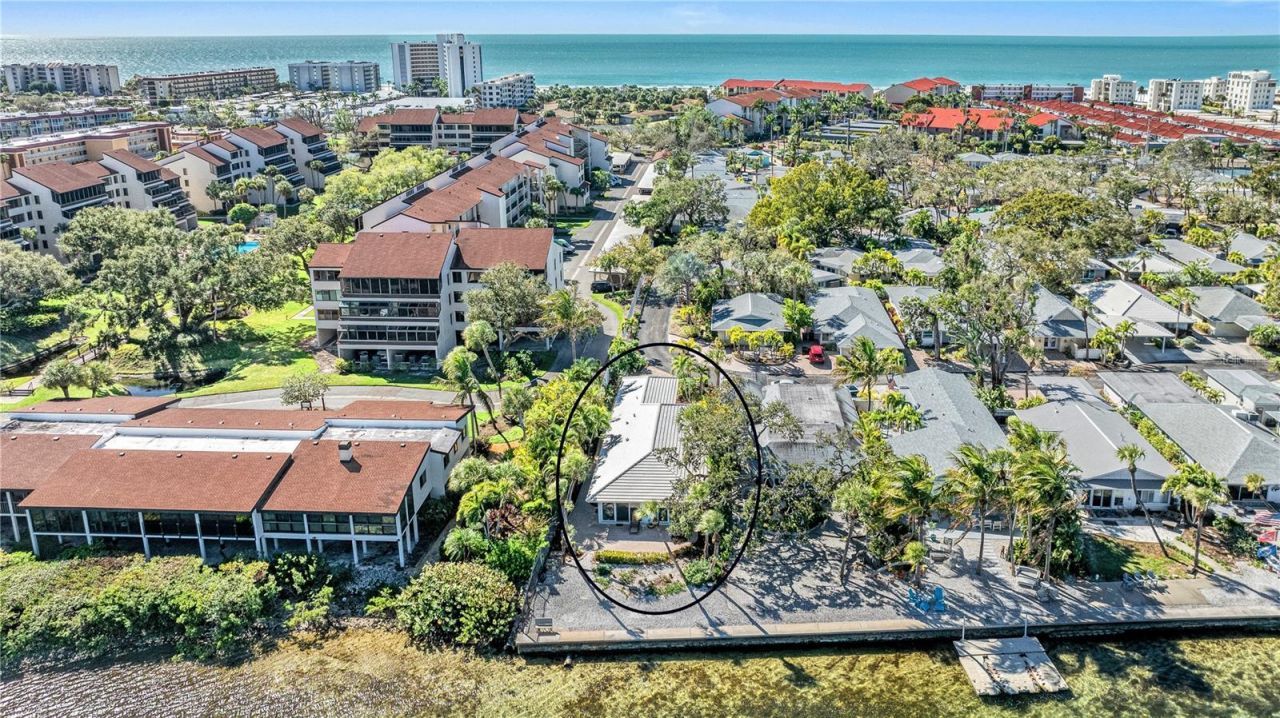 1320 Moonmist Drive, Unit B-11, Sarasota, FL 34242 Photo