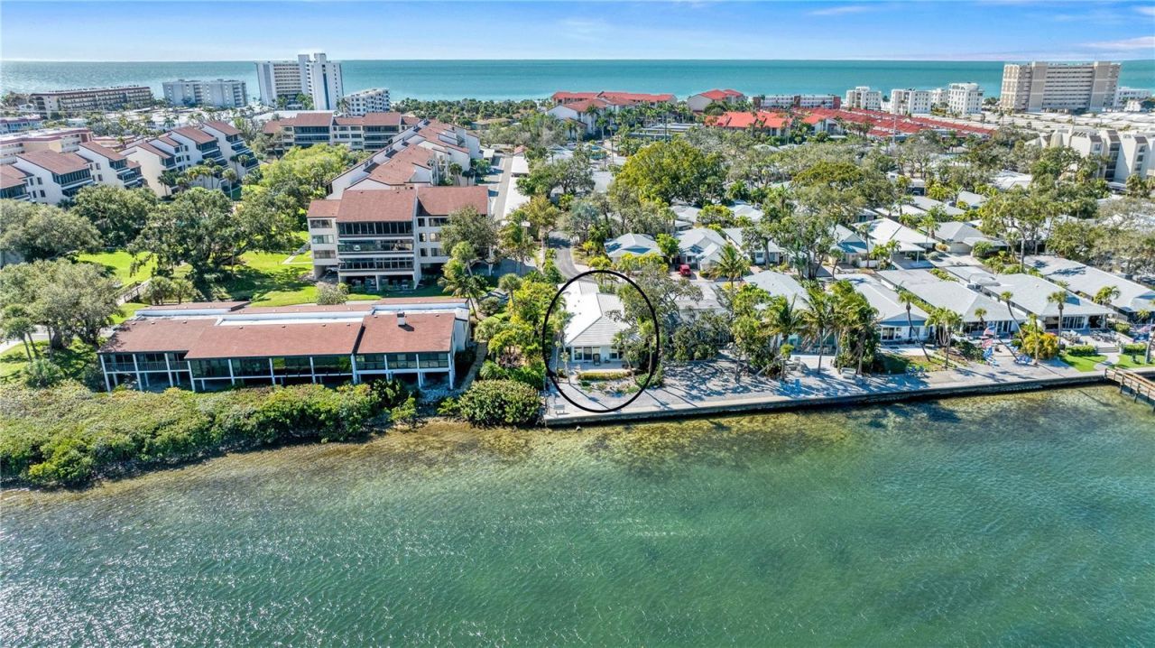 1320 Moonmist Drive, Unit B-11, Sarasota, FL 34242 Photo