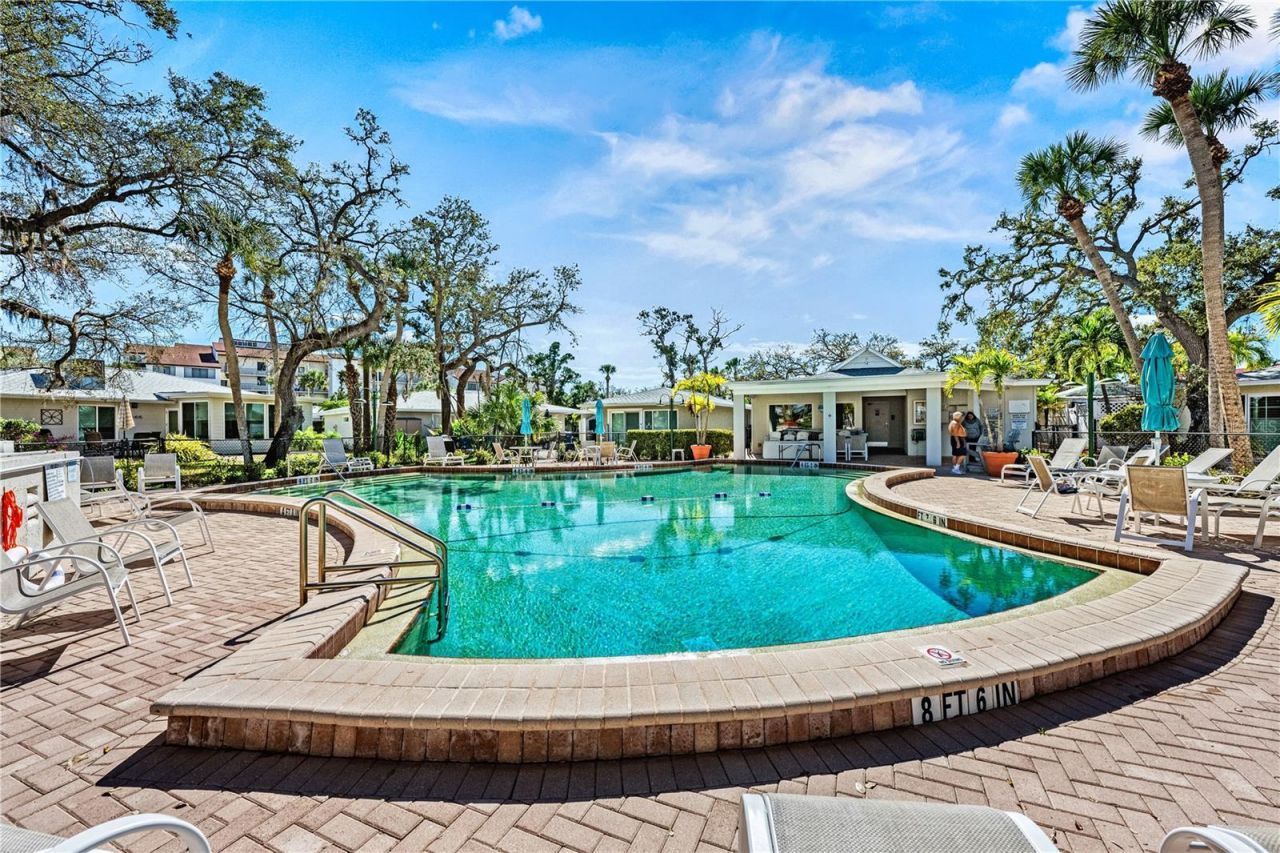 1320 Moonmist Drive, Unit B-11, Sarasota, FL 34242 Photo