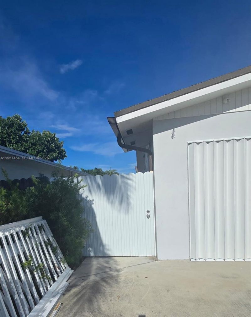 19733 SW 119th Ct, Unit 1, Miami, FL 33177 Photo