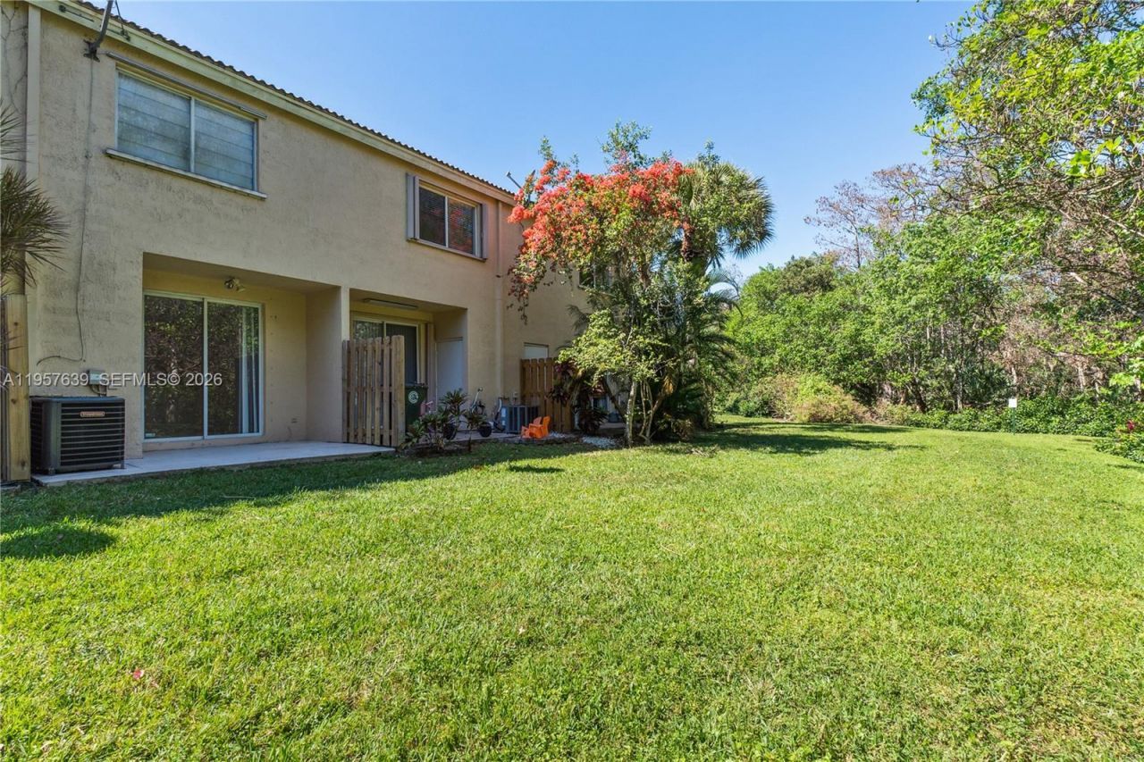 5758 NW 48th Ave, Coconut Creek, FL 33073 Photo