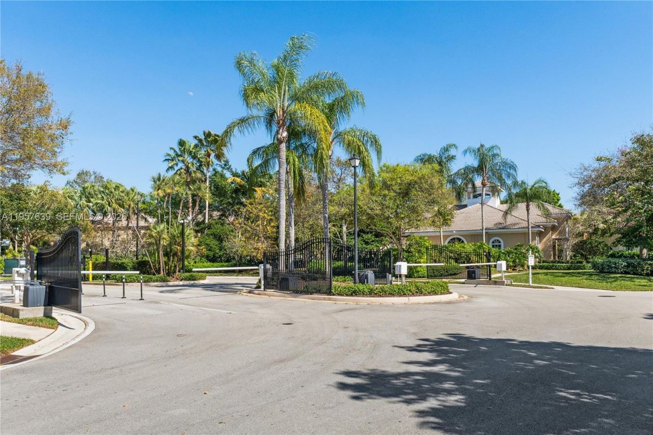 5758 NW 48th Ave, Coconut Creek, FL 33073 Photo