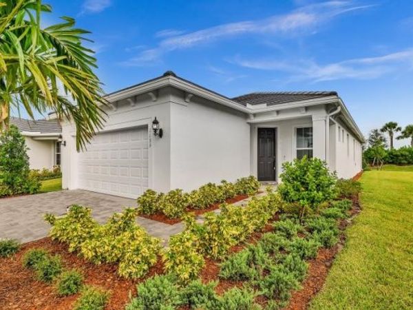 1133 HAVEN Circle, Vero Beach, FL 32960