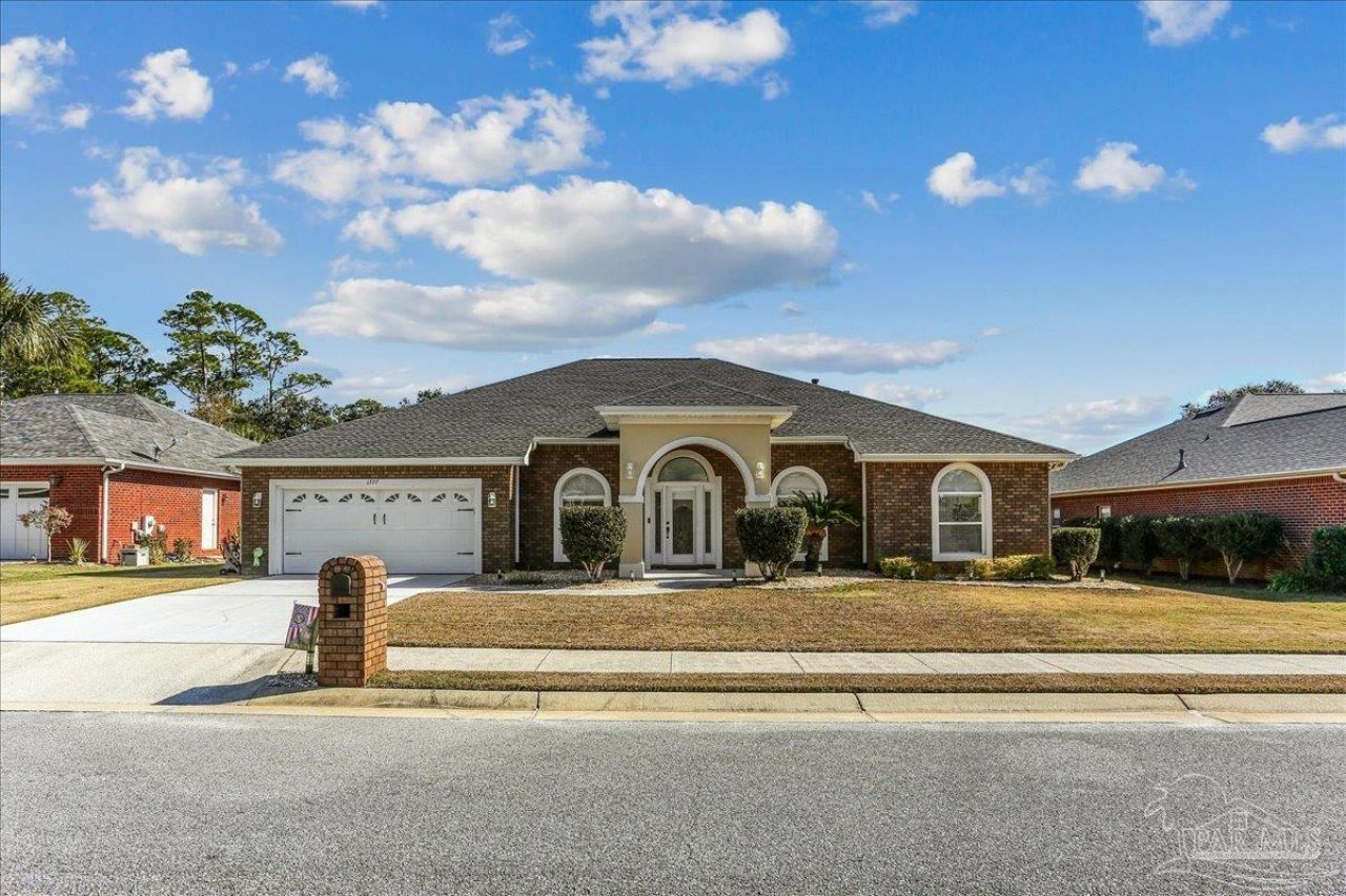 1777 Ravenna Dr, Navarre, FL 32566 Main Photo