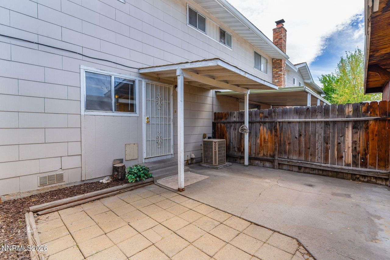 28 Smithridge Park, Reno, NV 89502 Photo