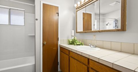 28 Smithridge Park, Reno, NV 89502 Photo