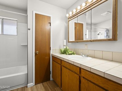 28 Smithridge Park, Reno, NV 89502 Photo