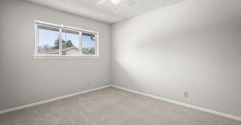 28 Smithridge Park, Reno, NV 89502 Photo
