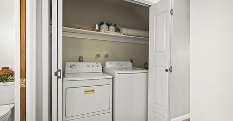 28 Smithridge Park, Reno, NV 89502 Photo