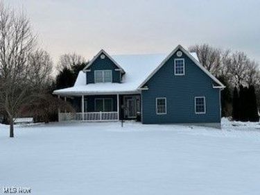 6240 Branch Flat Road, Zanesville, OH 43701