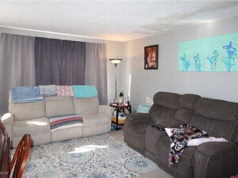 409-411 W Church Street, Orrville, OH 44667 Photo 3