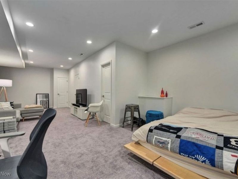 1926 W 52 Street, Cleveland, OH 44102 Photo 29