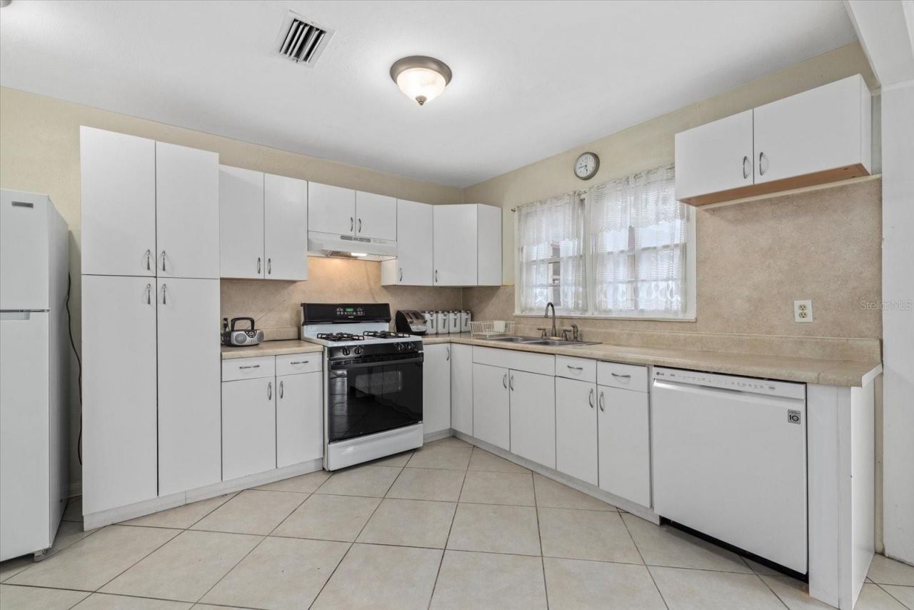 1010 Indian Beach Drive Drive, Sarasota, FL 34234 Photo