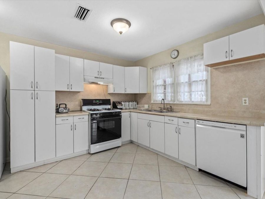 Property Image 68
