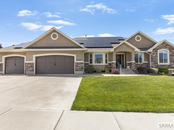 3700 S Founders Pointe Drive, AMMON, ID 83406