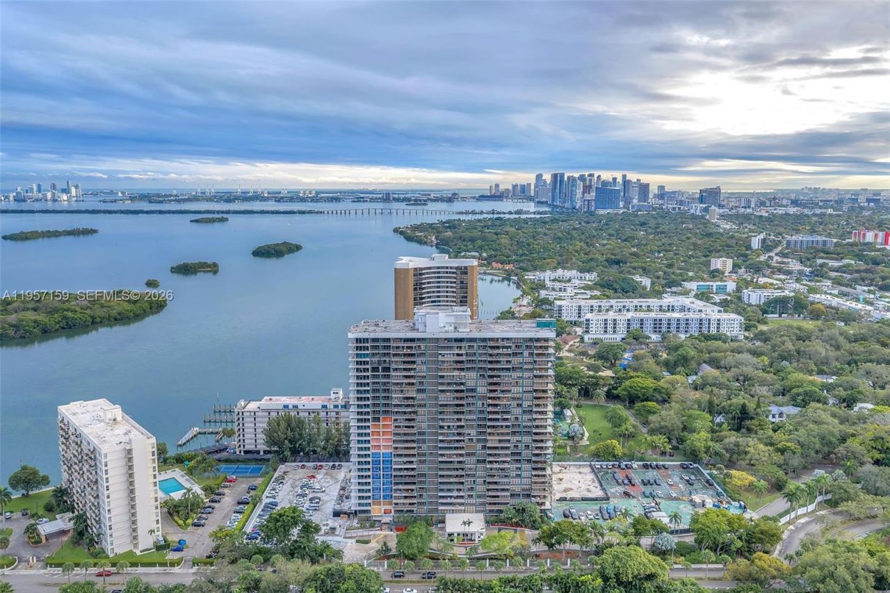 780 NE 69th St, Unit 1509, Miami, FL 33138 Photo