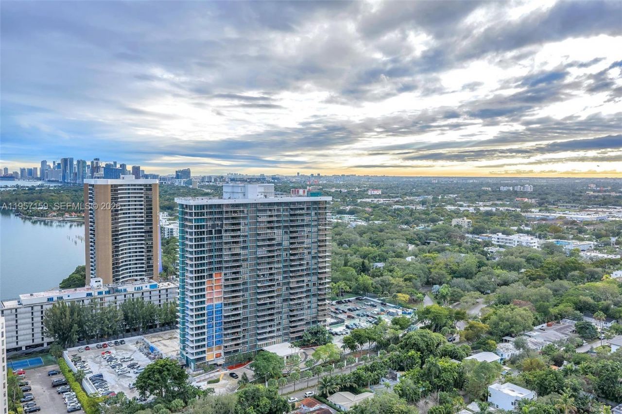 780 NE 69th St, Unit 1509, Miami, FL 33138 Photo