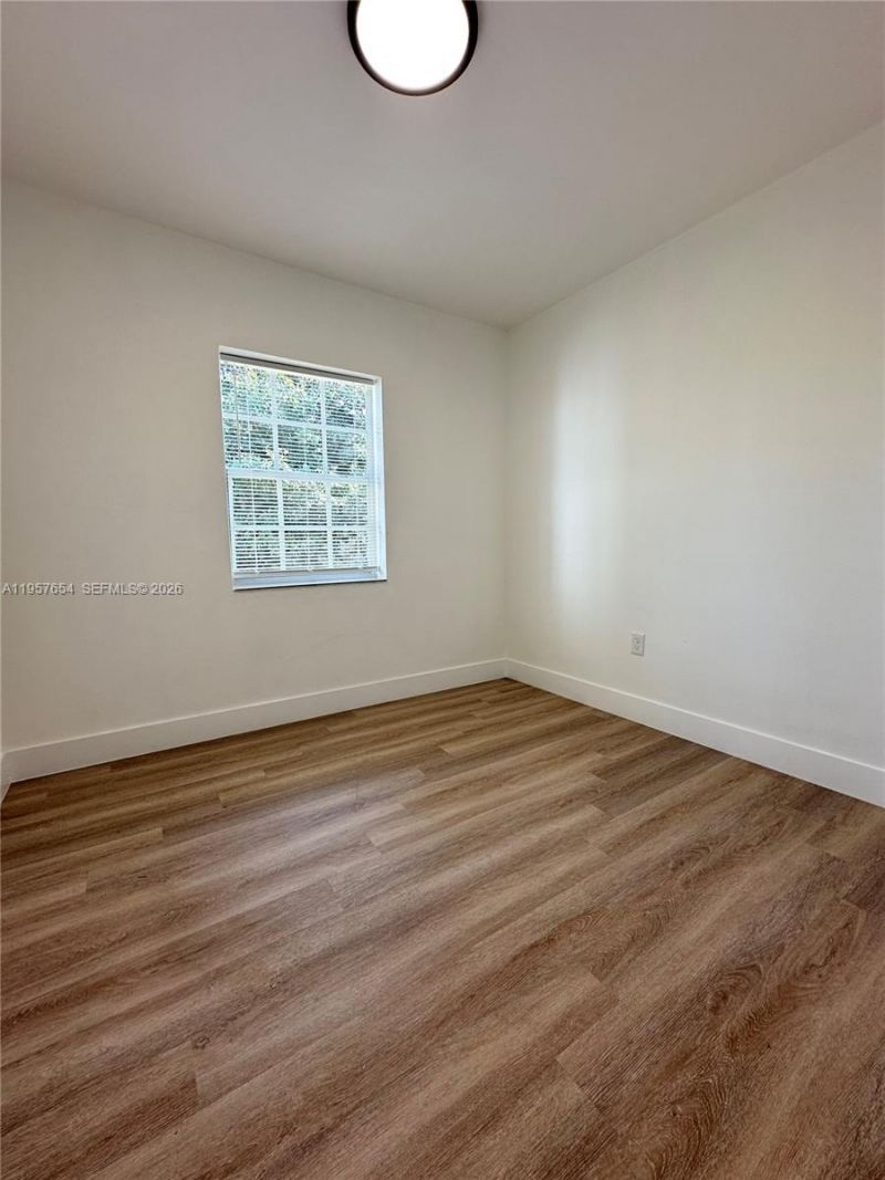 580 NW 194th Ter, Miami Gardens, FL 33169 Photo