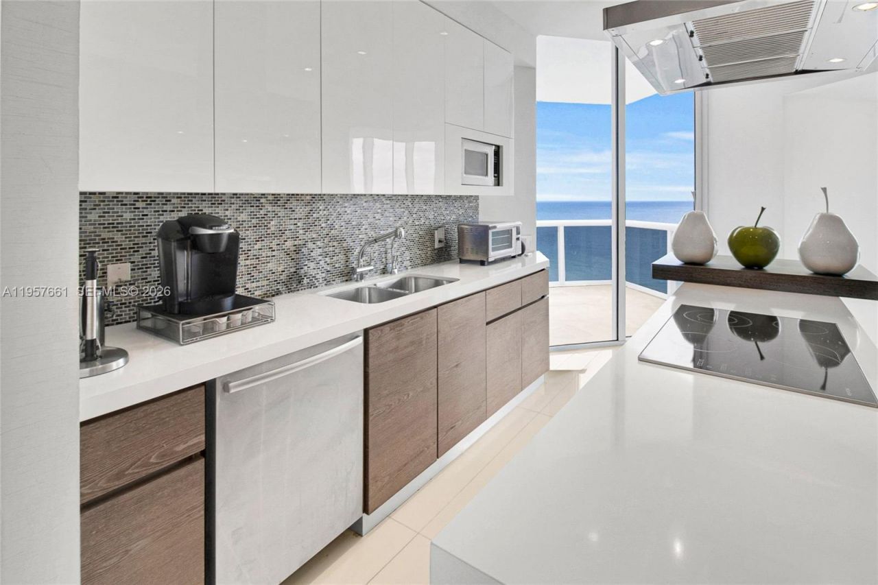 18101 Collins Ave, Unit 3609, Sunny Isles Beach, FL 33160 Photo