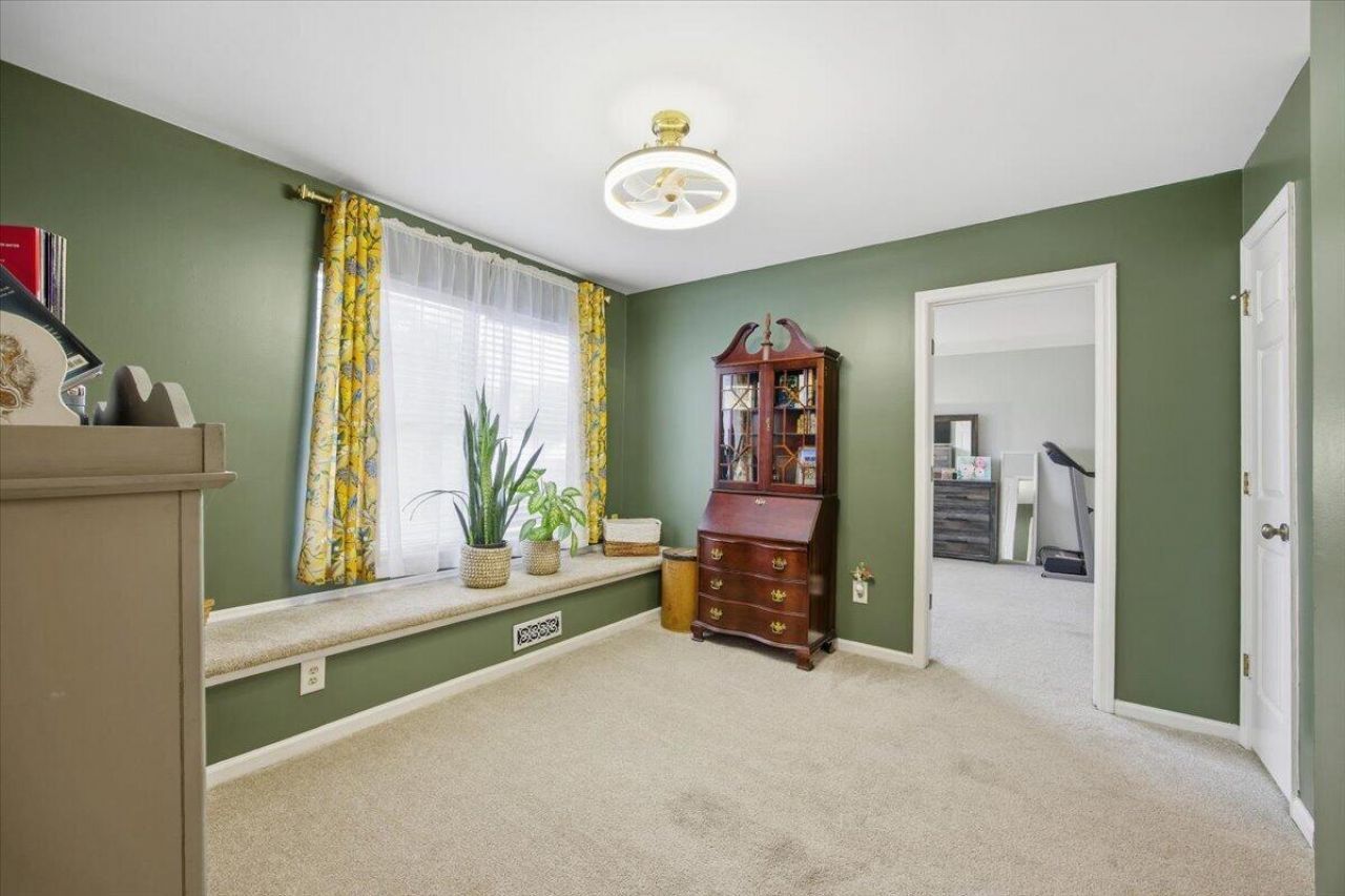 4924 Boykin Drive Photo 11