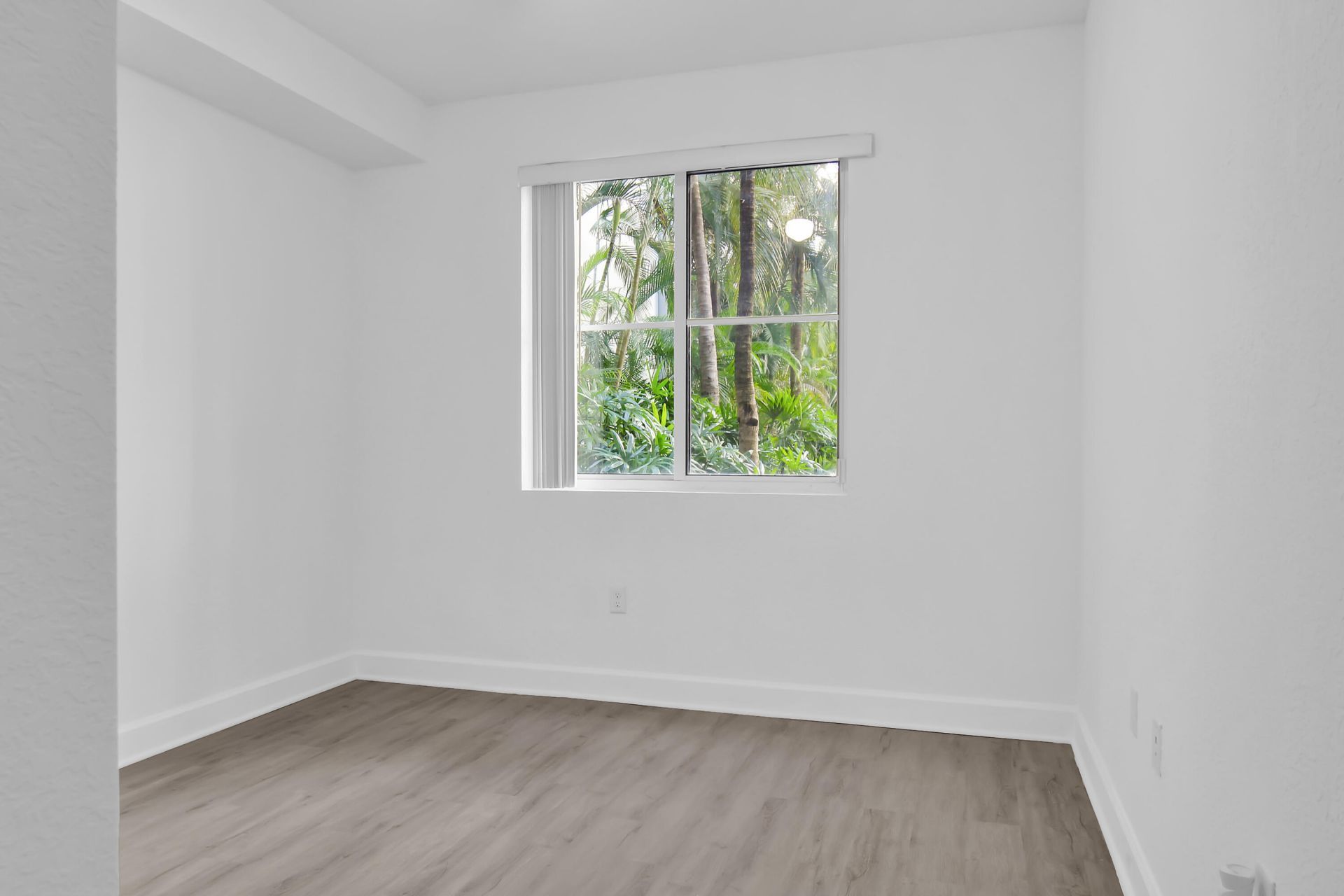 1660 Renaissance Commons Boulevard, Unit 2122, Boynton Beach, FL 33426 Photo