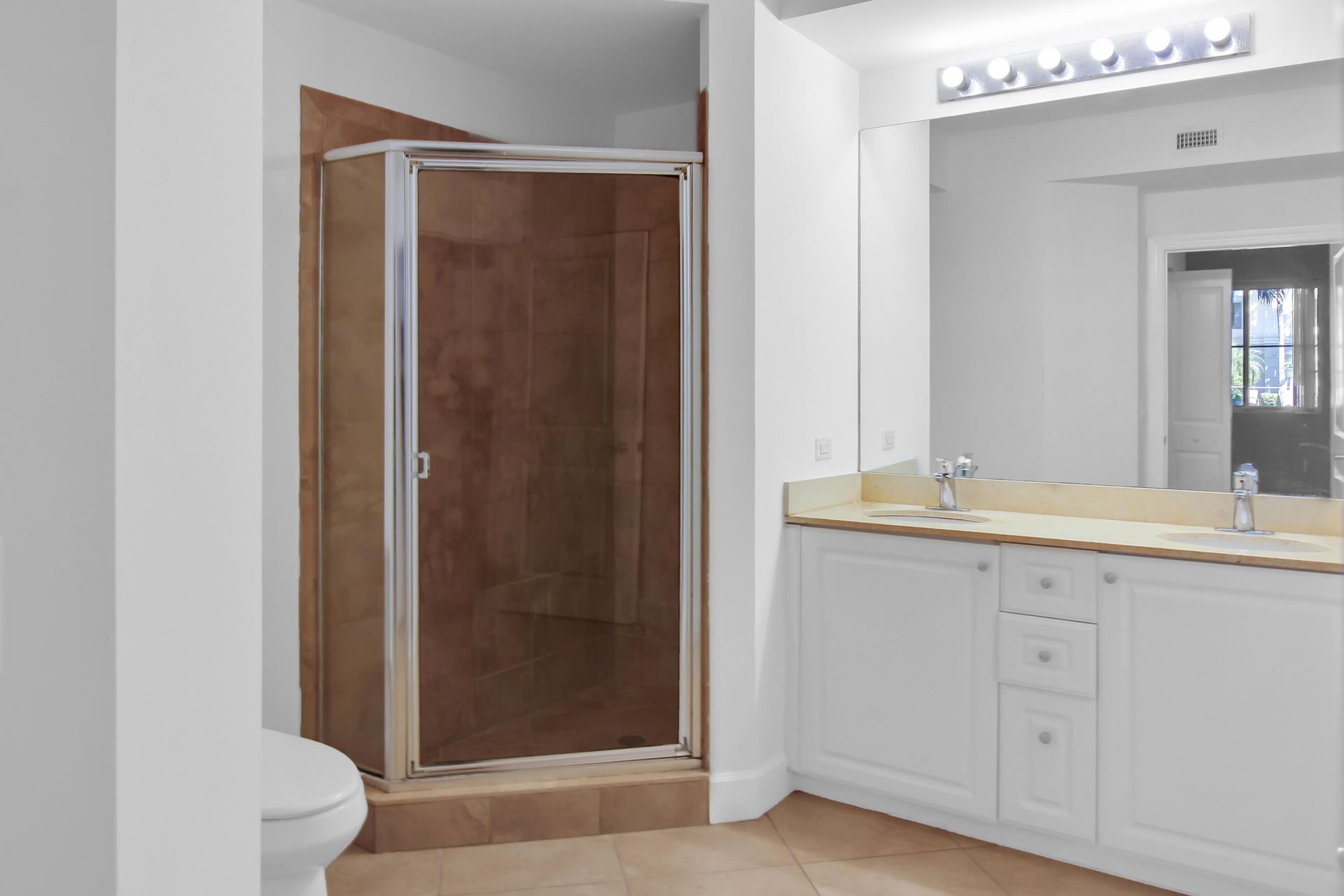 1660 Renaissance Commons Boulevard, Unit 2122, Boynton Beach, FL 33426 Photo