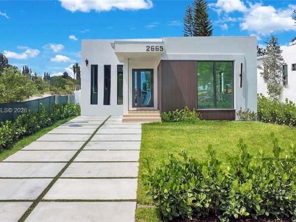 2665 Johnson St, Hollywood, FL 33020
