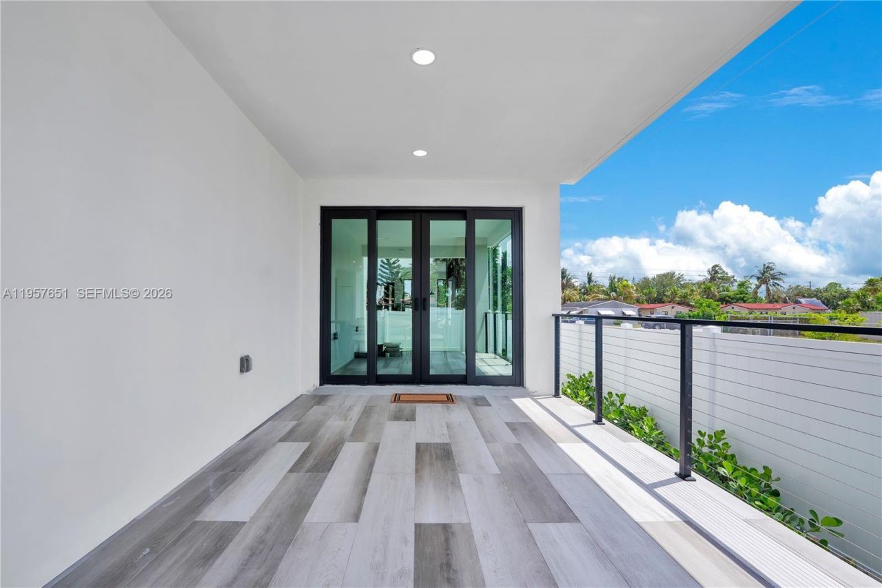 2665 Johnson St, Hollywood, FL 33020 Photo